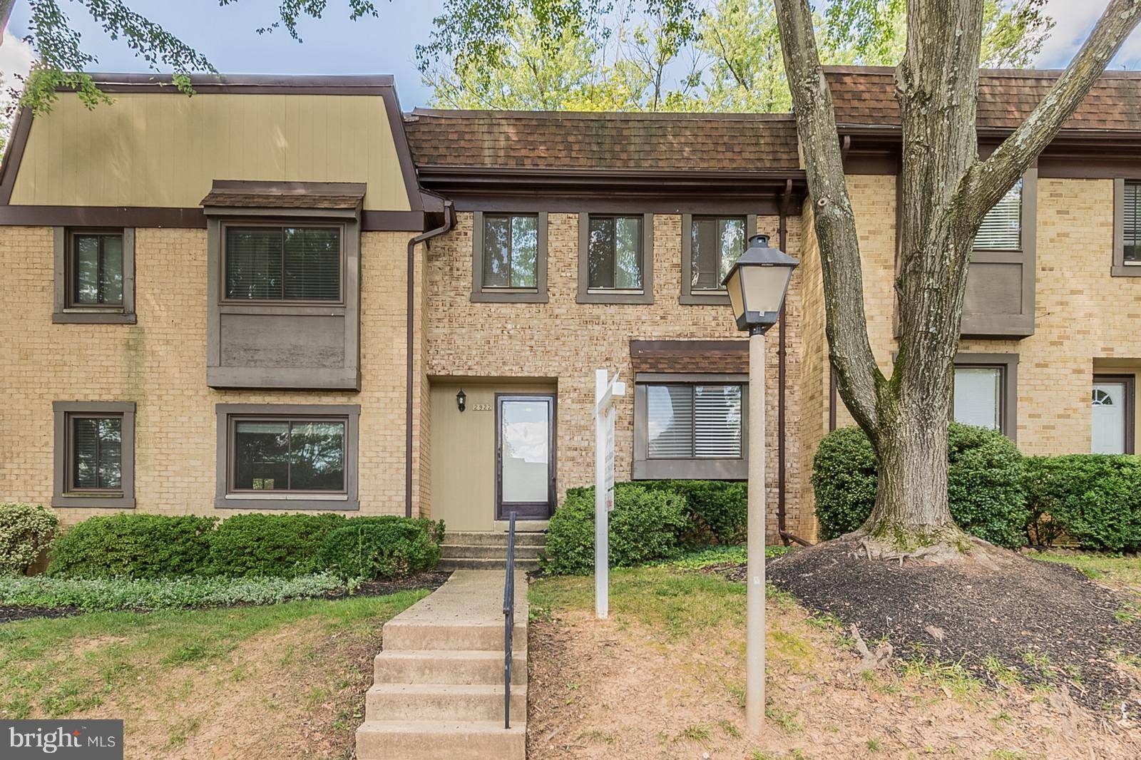 2922 JERMANTOWN RD #17, Oakton, VA 22124