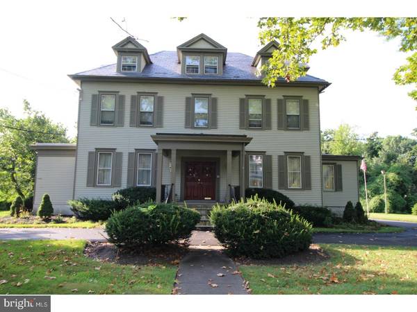 41 W TRENTON AVE, Morrisville, PA 19067