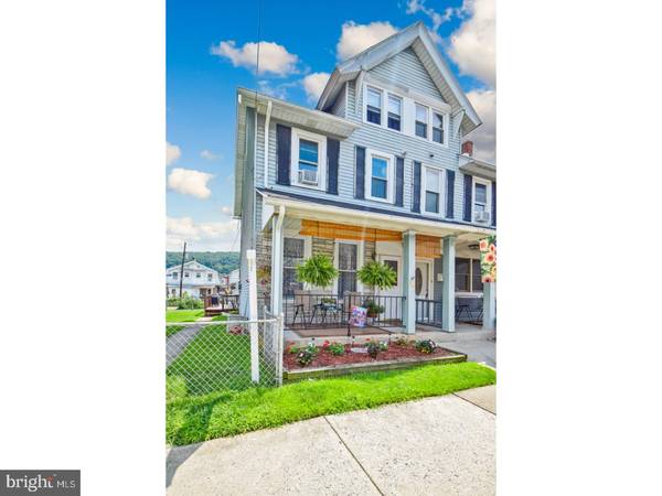 1010 SENECA ST, Fountain Hill, PA 18015