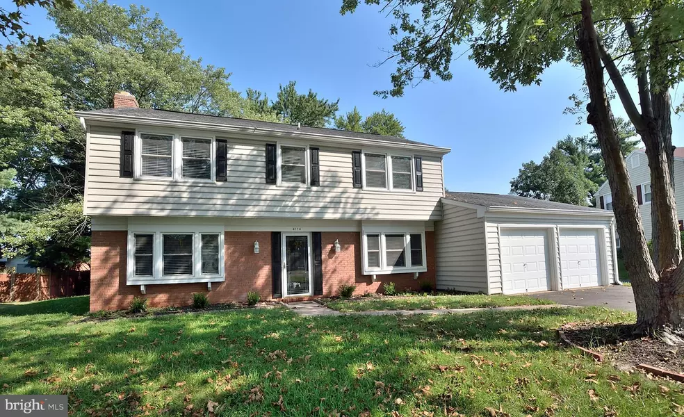 4114 POINT HOLLOW LN, Fairfax, VA 22033