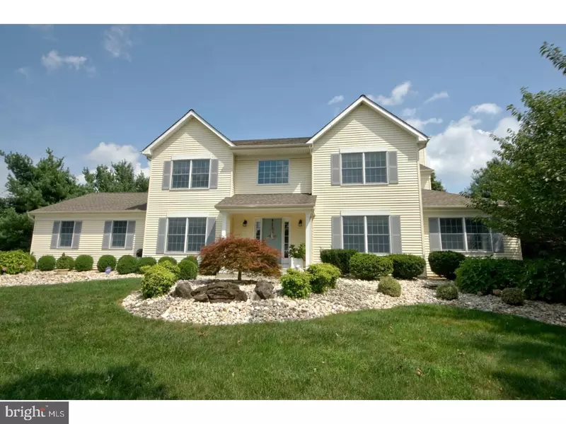 12 GINNIE LN, West Windsor, NJ 08550