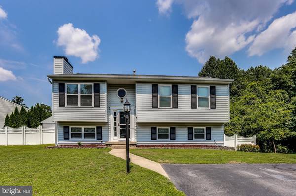 8134 MOUNTAIN VIEW CIR, Pasadena, MD 21122