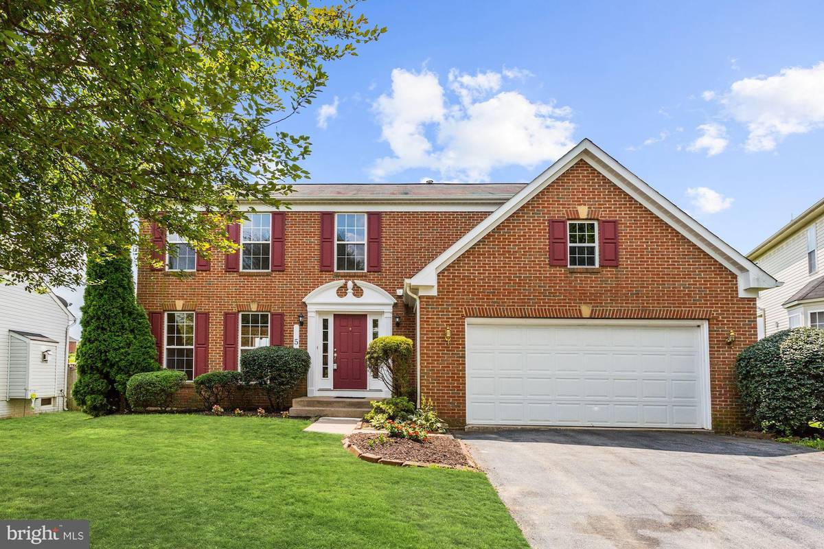 Germantown, MD 20874,5 INDIAN GRASS CT