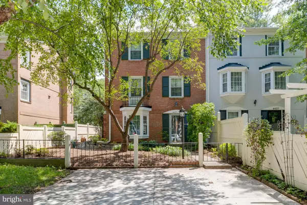 4425 LONGWORTHE SQ, Alexandria, VA 22309