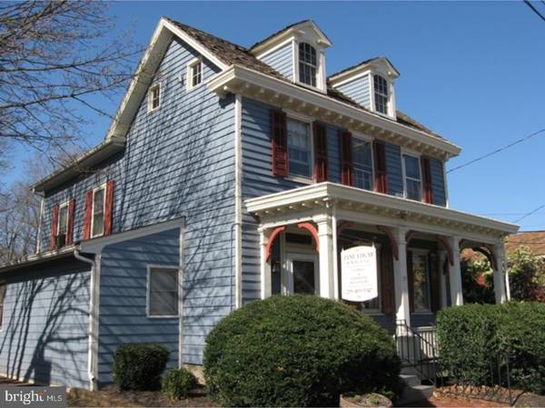 37 S MAIN ST, Yardley, PA 19067