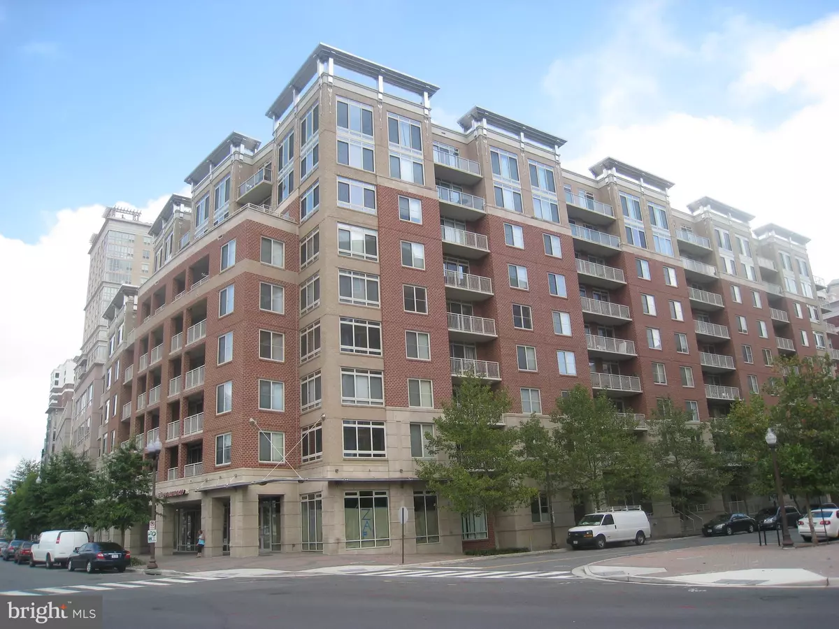 Arlington, VA 22203,820 POLLARD ST #505