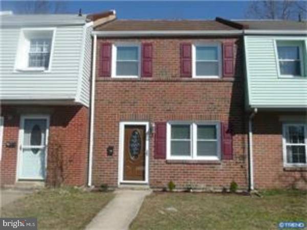 8 ETHAN ALLEN CT, Newark, DE 19711