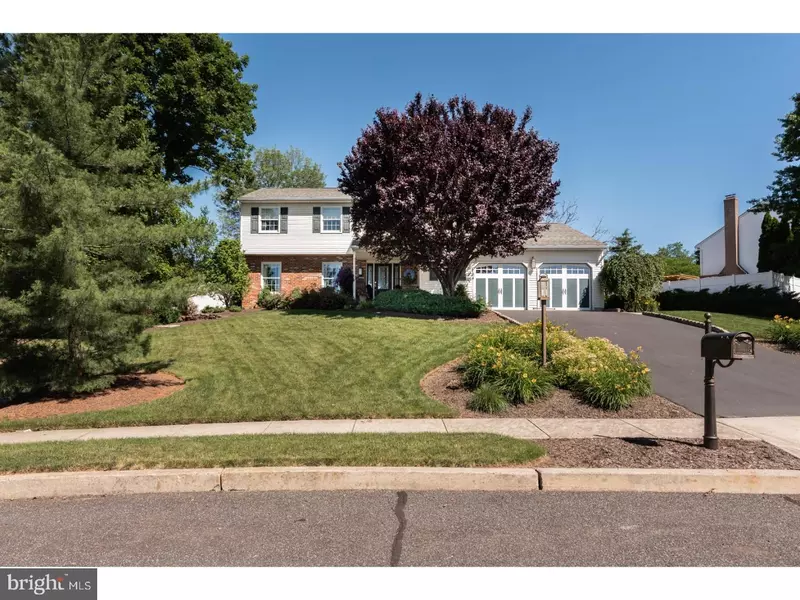 12 THORNTON CT, Souderton, PA 18964