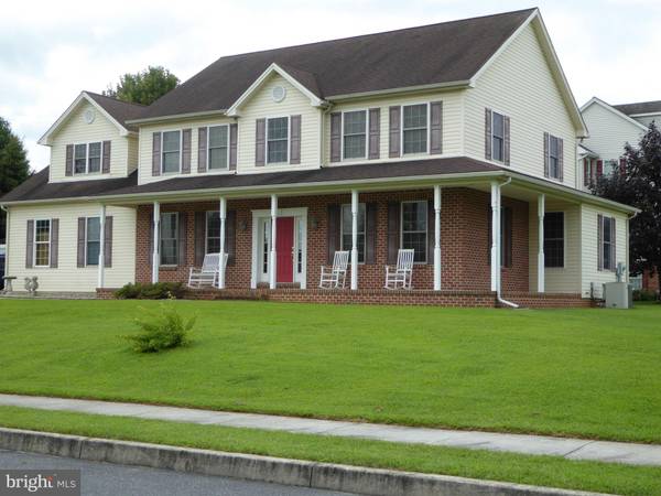 Boiling Springs, PA 17007,1 MULBERRY CT