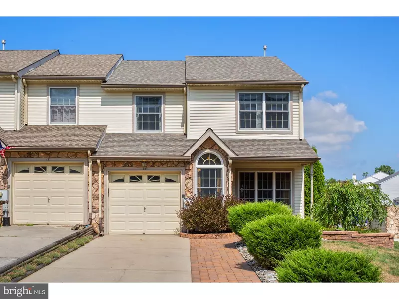 19 LAKE SIDE DR, Logan Township, NJ 08085