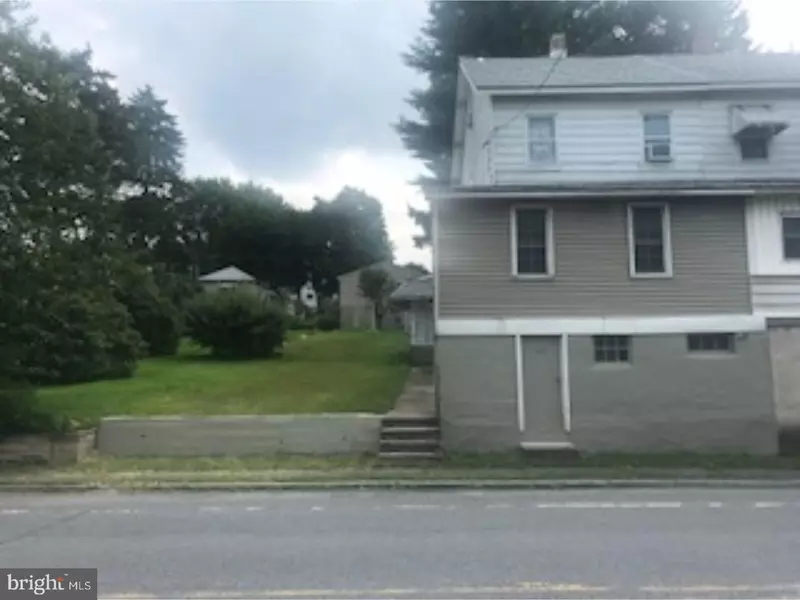 418 E WATER ST, Coaldale, PA 18218