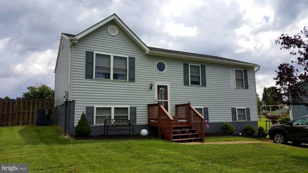 113 GREENLEAF RD, Strasburg, VA 22657