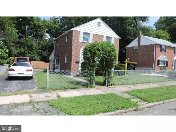 Glenolden, PA 19036,421 DALMAS AVE