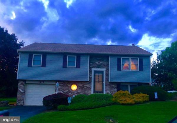 1717 WILDERNESS RD, Lancaster, PA 17603