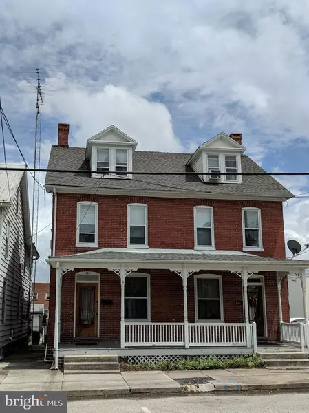 157 & 159 N STRATTON ST, Gettysburg, PA 17325