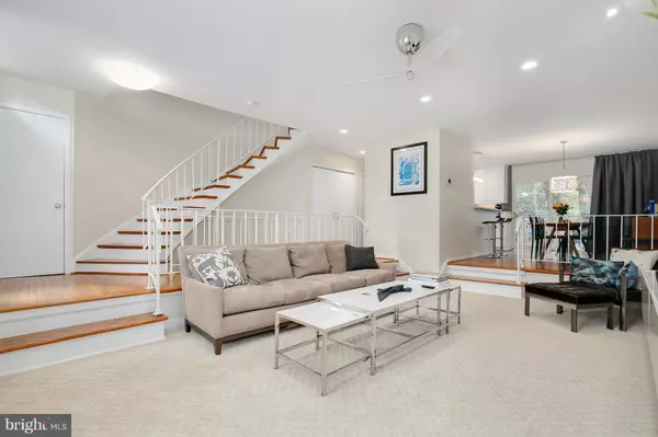 Columbia, MD 21044,10413 MAYWIND CT