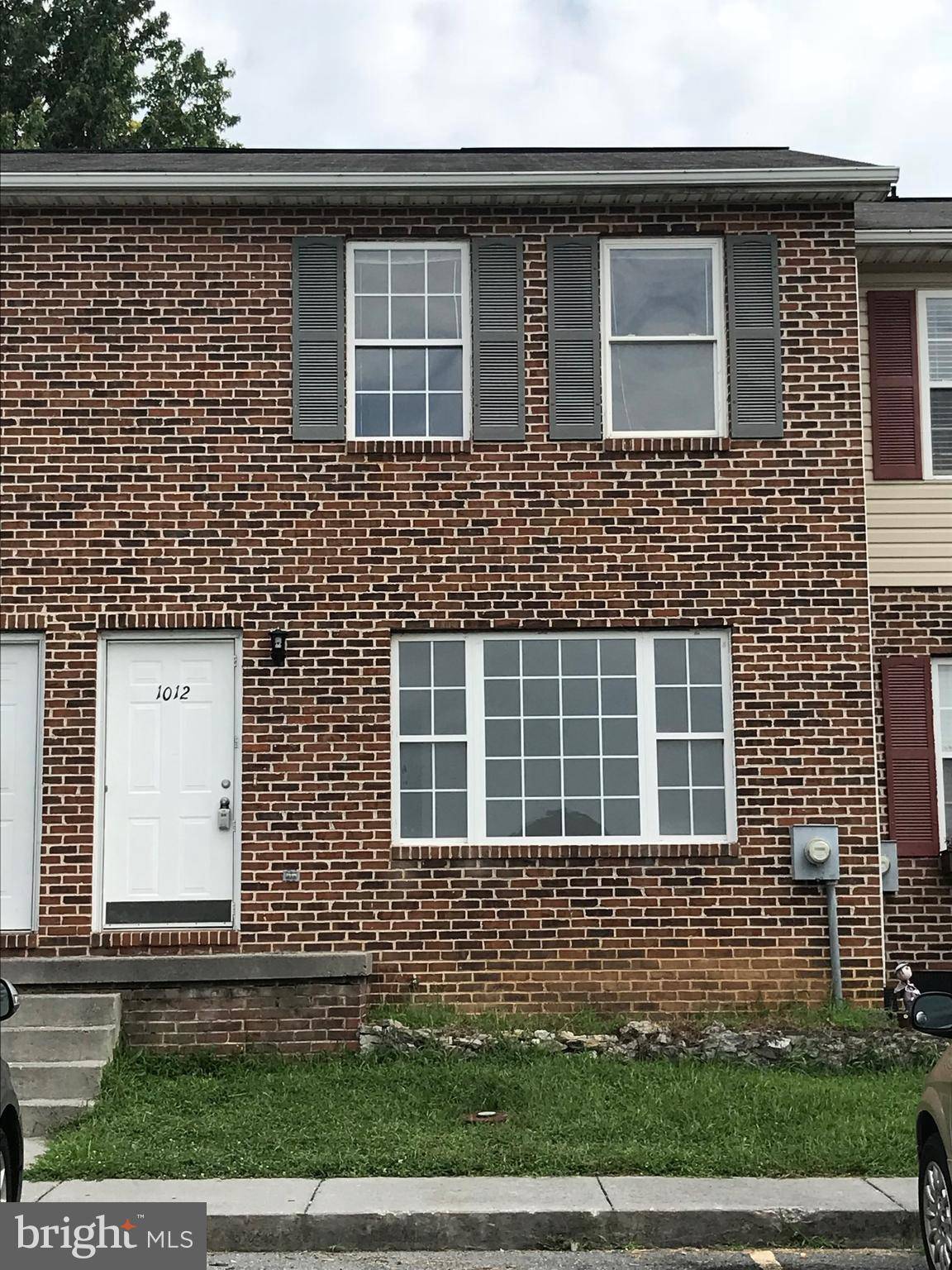 1012 BRIDLE CT, Stephens City, VA 22655