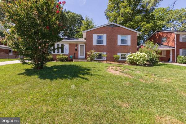 6922 100TH AVE, Lanham, MD 20706