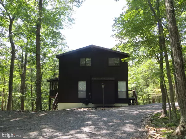 354 ANIMIKEAN RIDGE, Hedgesville, WV 25427