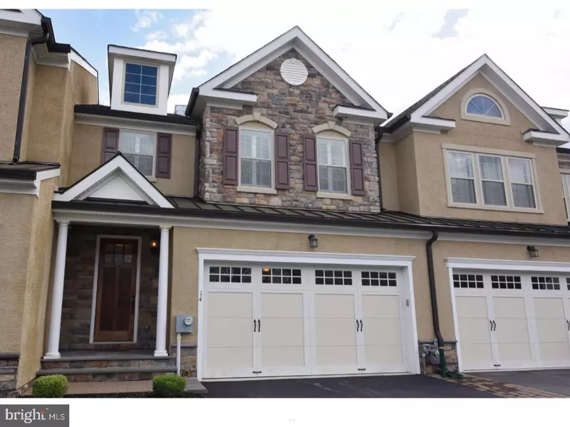 14 STONEHAVEN CIR, Glen Mills, PA 19342