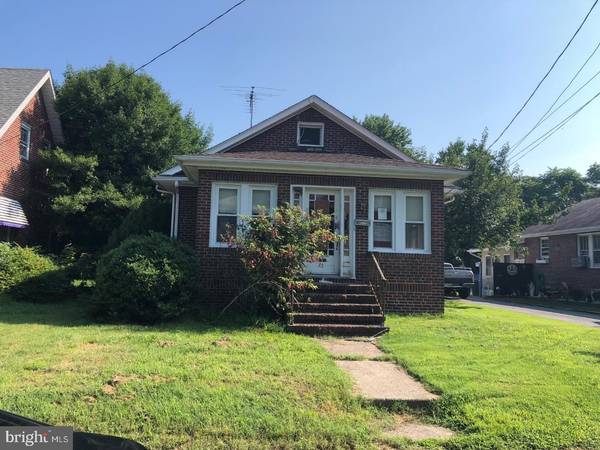 35 ELVIN AVE, Penns Grove, NJ 08069