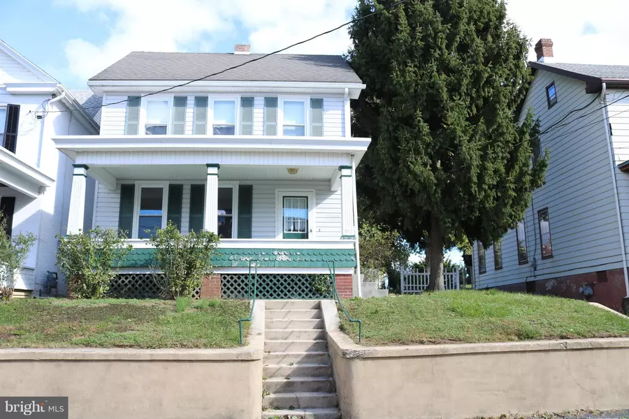 357 SECOND ST W, Waynesboro, PA 17268