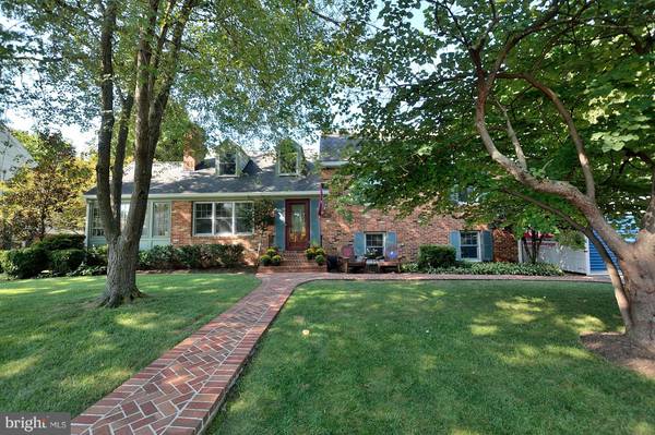 1021 CROTON DR, Alexandria, VA 22308