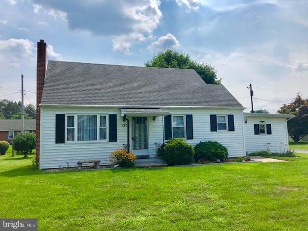 130 GUILFORD DR, Chambersburg, PA 17202