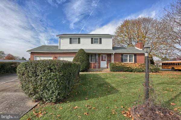 401 POPLAR ST, Richland, PA 17087