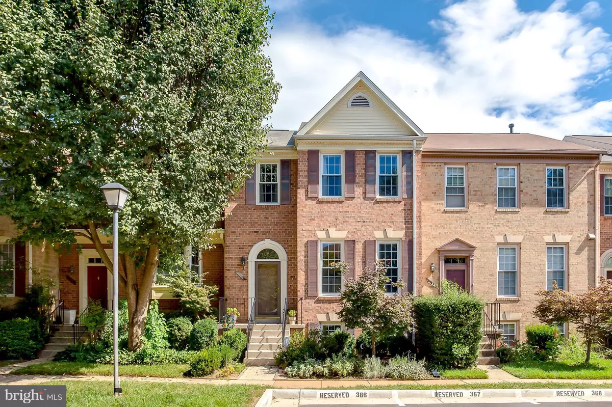 Fairfax, VA 22033,4116 MEADOW FIELD CT