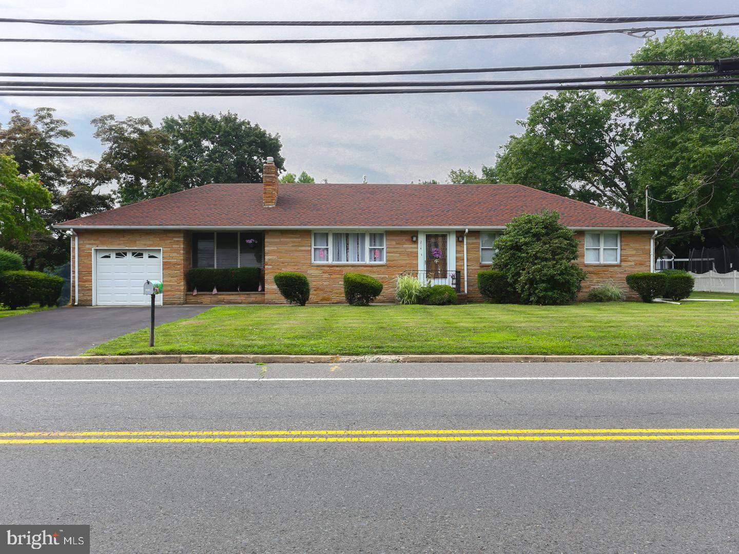 Bordentown, NJ 08505,214 CROSSWICKS RD