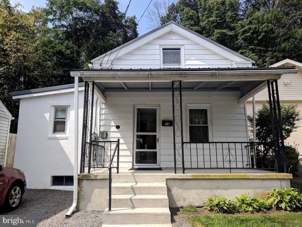 19 EATON ST, Schuylkill Haven, PA 17972