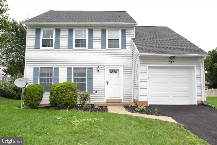 573 FRIENDSHIP AVE, Lancaster, PA 17601