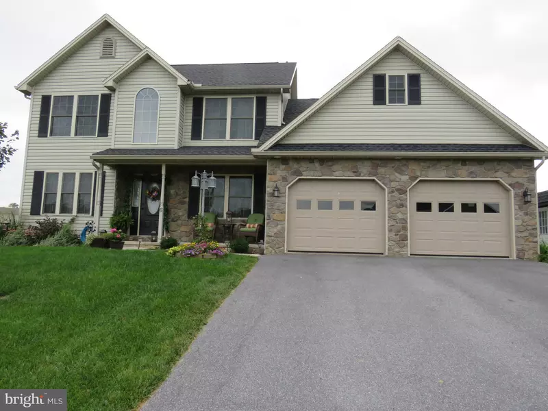 6 RAVEN WAY, Shippensburg, PA 17257