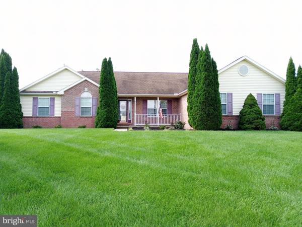 6 BRENTWOOD CT, Littlestown, PA 17340