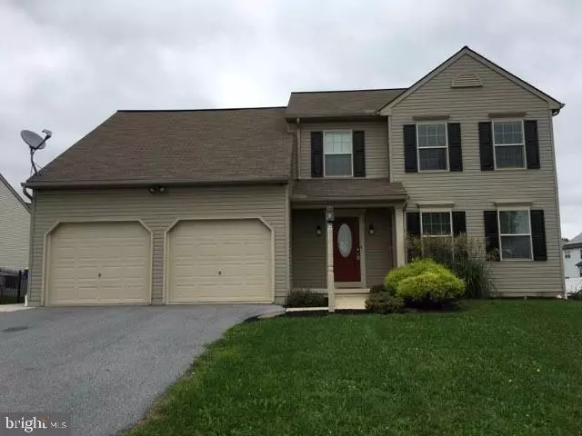 3107 KIERSTEN DR, Dover, PA 17315