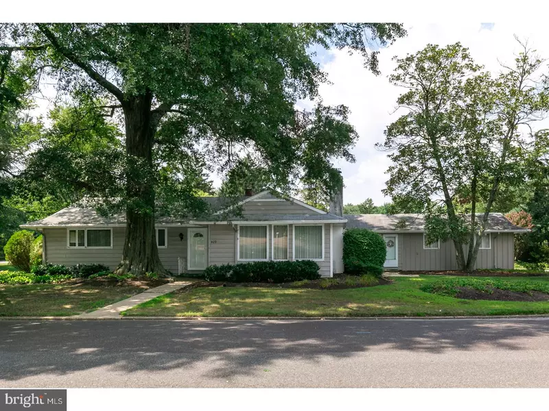 409 PLEASANT VALLEY AVE, Moorestown, NJ 08057