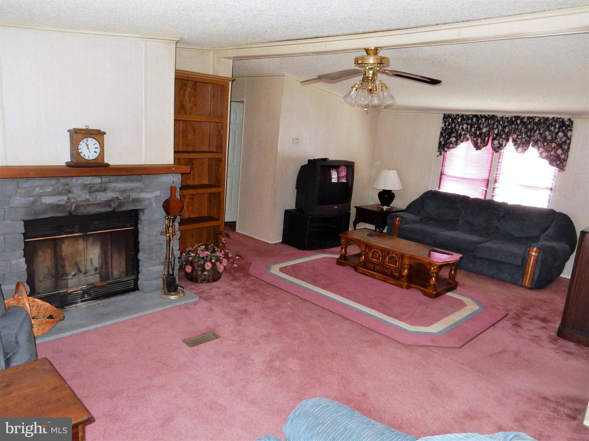 Lothian, MD 20711,242 EDWARD LN