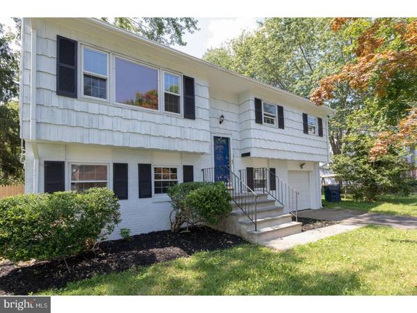 112 MANLOVE AVE, Hightstown, NJ 08520