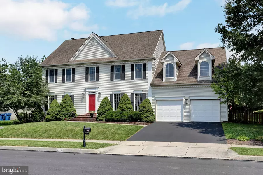 1114 TUNBRIDGE LN, Mechanicsburg, PA 17050