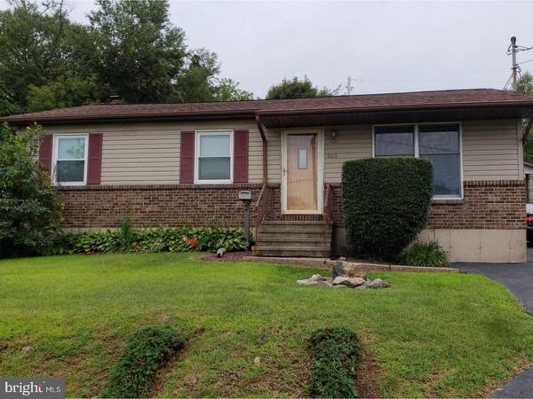 802 TAMAQUA ST, Mcadoo, PA 18237