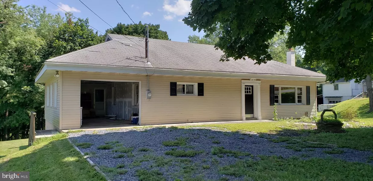 98 PEPPER AVE, Enola, PA 17025