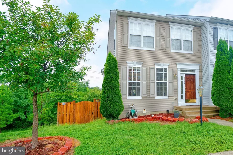 2364 BATTERY HILL CIR, Woodbridge, VA 22191