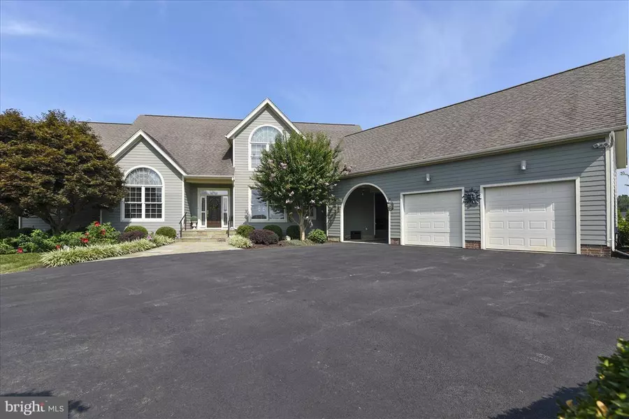 37852 PIGGOTT HOUSE PL, Purcellville, VA 20132