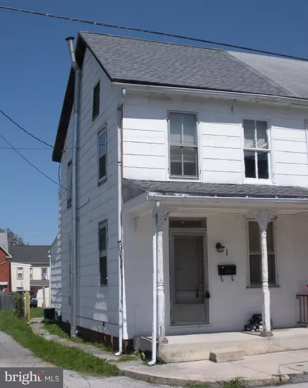 Hanover, PA 17331,1 ORCHARD ST