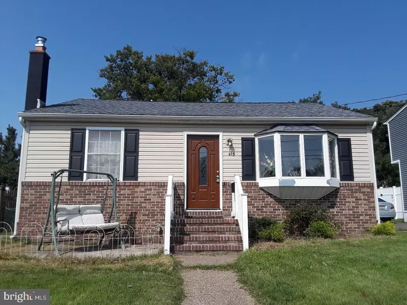 413 PRINCETON AVE, National Park, NJ 08063