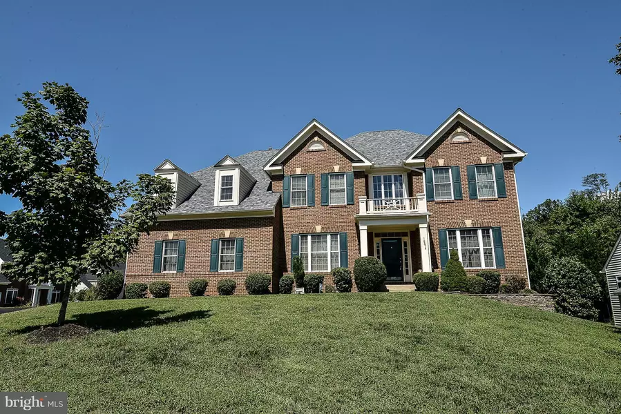 18814 HUNDRED ACRE LN, Triangle, VA 22172