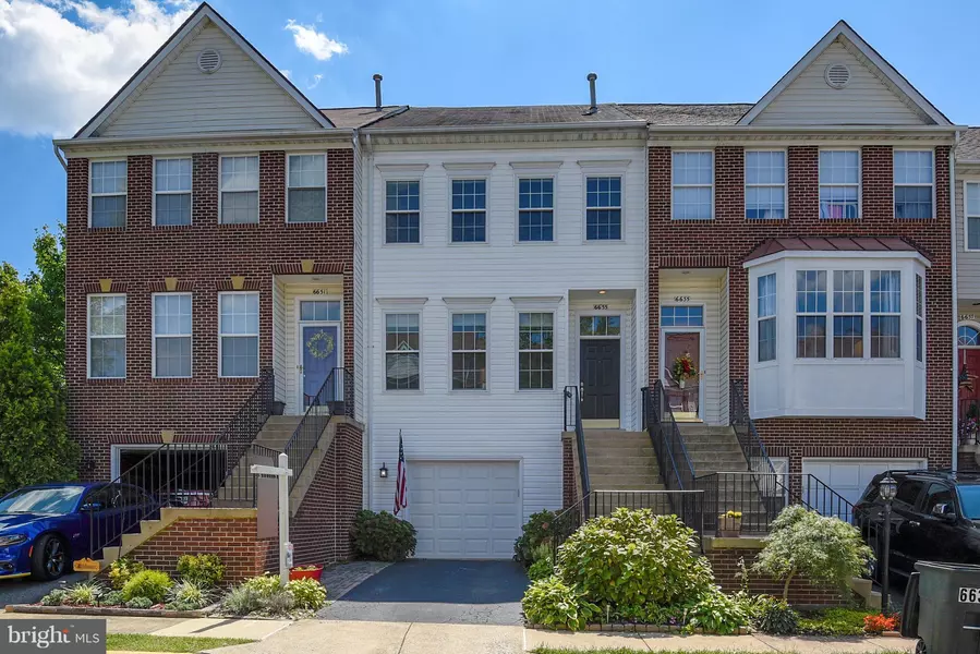 6633 PATENT PARISH LN, Alexandria, VA 22315