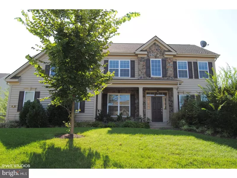 8 BEECHWOOD BLVD, Trevose, PA 19053