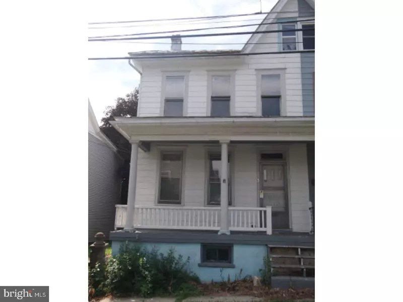 215 N WAYNE ST, Orwigsburg, PA 17961